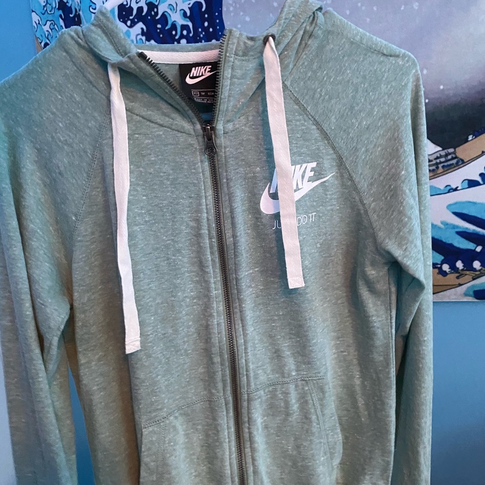light green nike zip up pullover